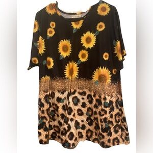 Size L-Sunflower and Leopard Print Women's Topy